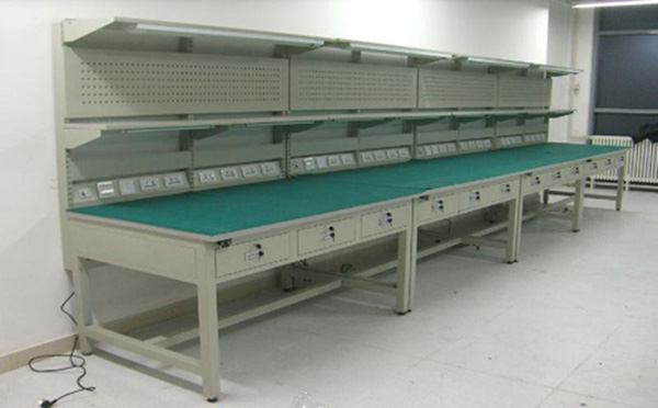 防靜電工作臺(tái)OBE-09.jpg 防靜電工作臺(tái)OBE-09.jpg